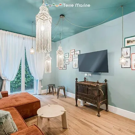 Globetrotter, Terremarine Apartment